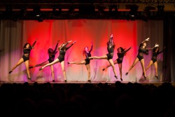 Dance Festival 2016 - " Durch die Epochen des Tanzes "