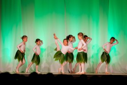 Dance Festival 2016 - " Durch die Epochen des Tanzes "